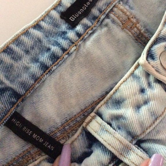 High Rise Mom Jeans - Picture 3 of 8